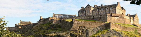 Web edinburgh-castle-scotland-600 x158